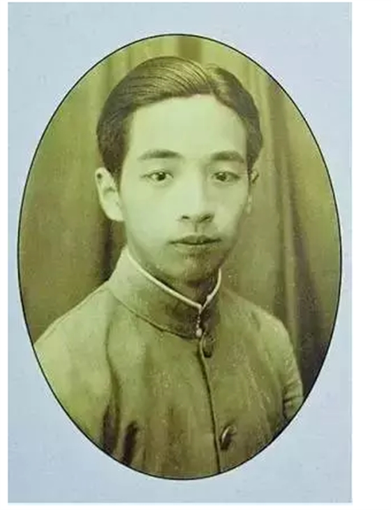 齒界鴻才—記中國百歲口腔醫(yī)師丁鴻才教授 齒界鴻才—記中國百歲口腔醫(yī)師丁鴻才教授