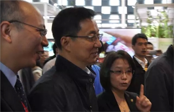 2.webp.jpg 2.webp.jpg