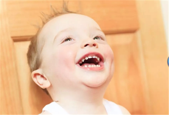 牙間隙過大 牙間隙過大