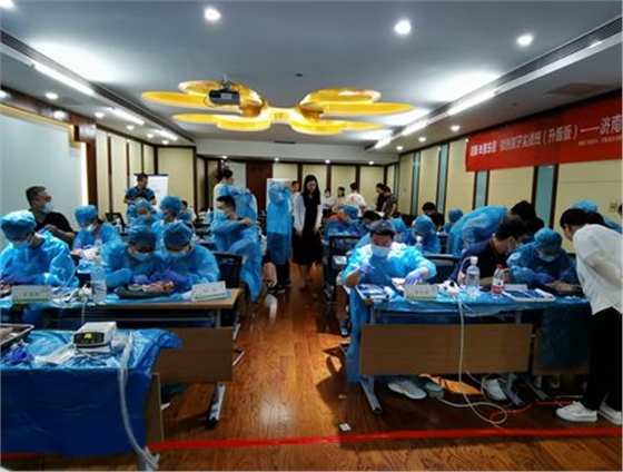 張東星老師濟(jì)南微創(chuàng)拔牙課 張東星老師濟(jì)南微創(chuàng)拔牙課