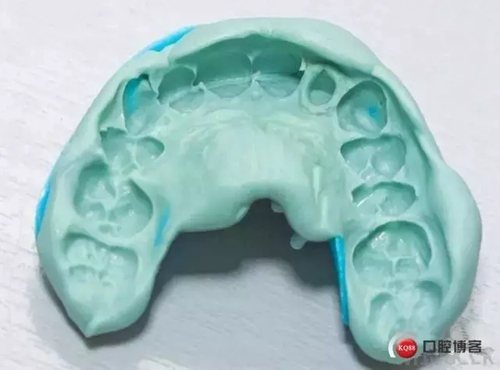 14.webp.jpg 14.webp.jpg