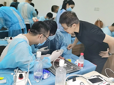 張東星老師南京微創(chuàng)拔牙教學